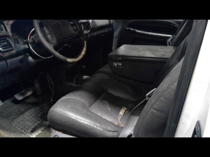 https://f005.backblazeb2.com/file/img-partshotlines-com/Inventory/EC684/Vehicle/12928_05.jpg