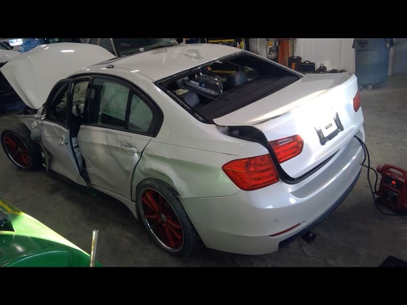 https://f005.backblazeb2.com/file/img-partshotlines-com/Inventory/EC684/Vehicle/13218_07.jpg