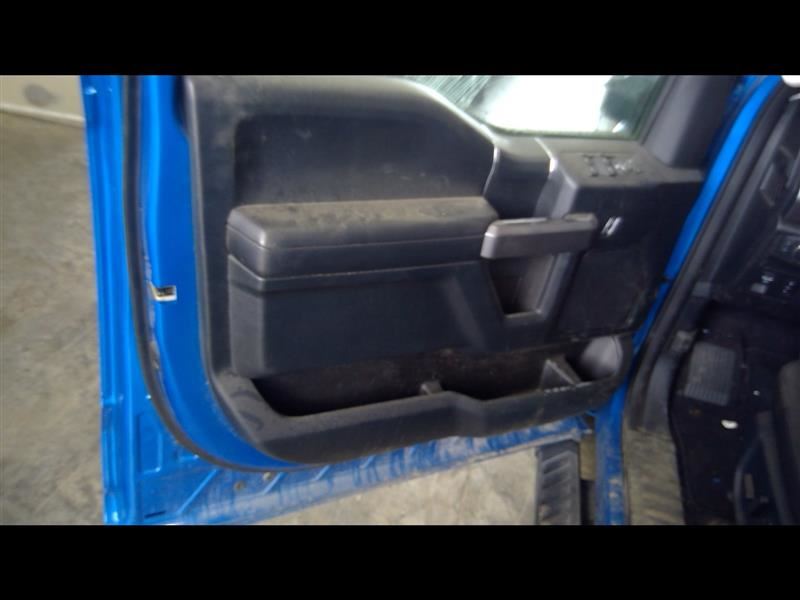 https://f005.backblazeb2.com/file/img-partshotlines-com/Inventory/EC684/Vehicle/13385_12.jpg