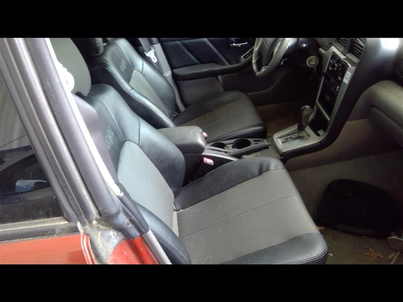 https://f005.backblazeb2.com/file/img-partshotlines-com/Inventory/EC684/Vehicle/13430_08.jpg