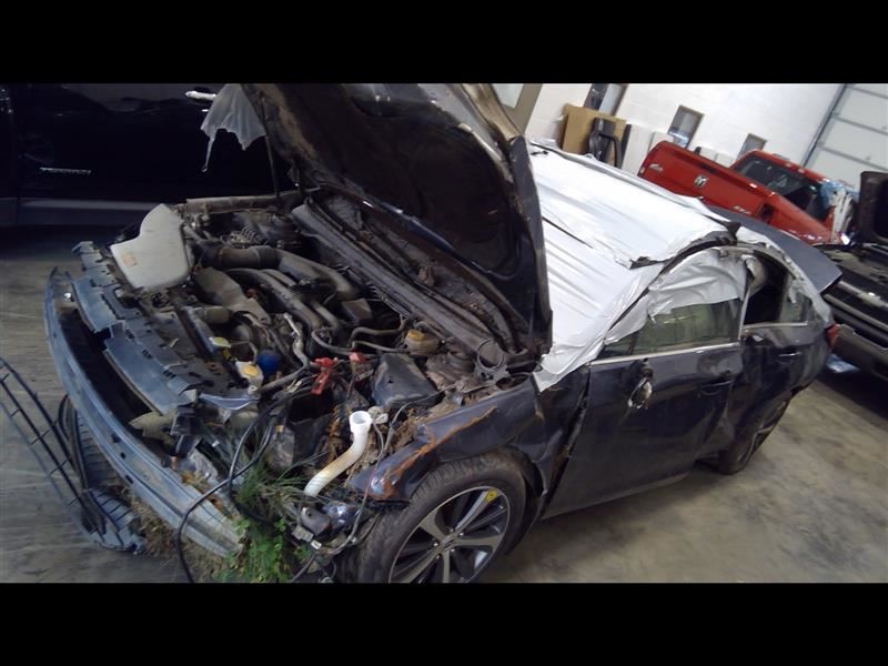 https://f005.backblazeb2.com/file/img-partshotlines-com/Inventory/EC684/Vehicle/13503_03.jpg