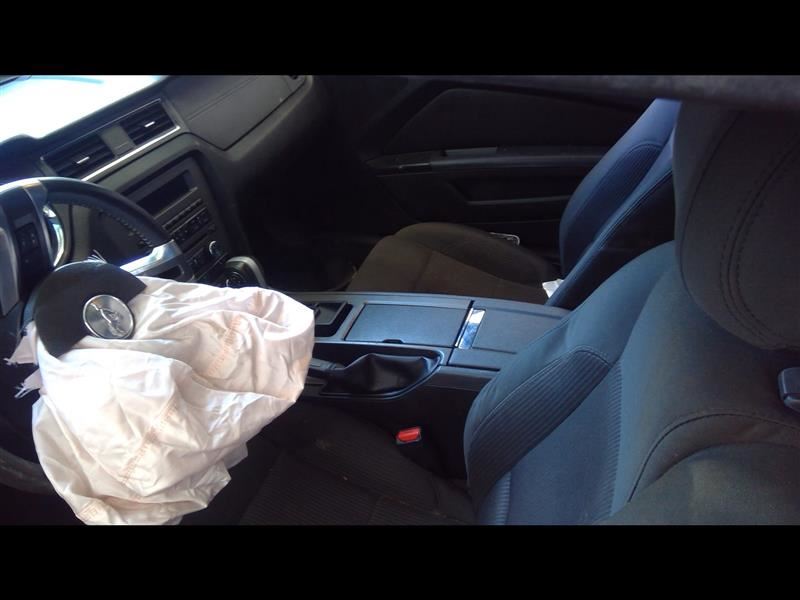 https://f005.backblazeb2.com/file/img-partshotlines-com/Inventory/EC684/Vehicle/13517_10.jpg