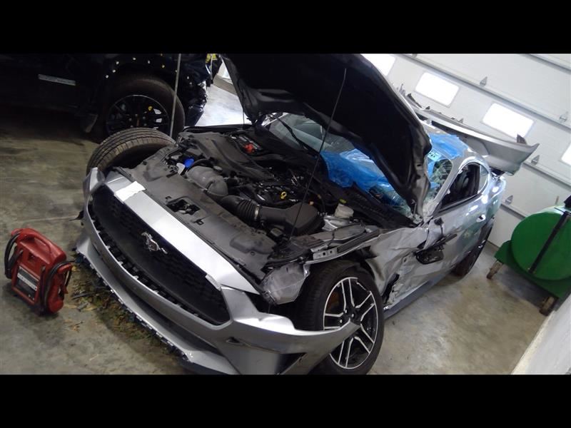https://f005.backblazeb2.com/file/img-partshotlines-com/Inventory/EC684/Vehicle/13594_04.jpg