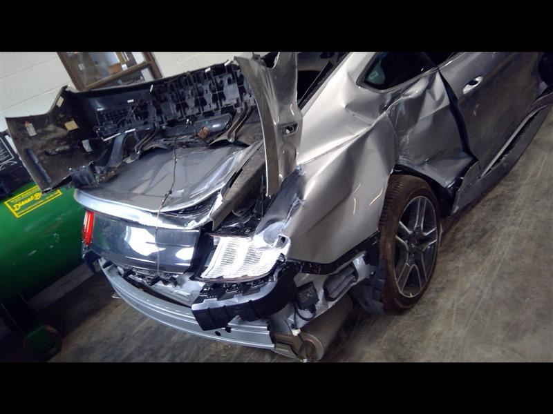 https://f005.backblazeb2.com/file/img-partshotlines-com/Inventory/EC684/Vehicle/13594_06.jpg