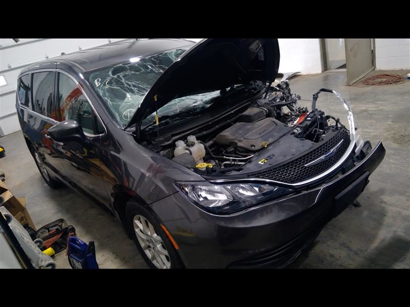 https://f005.backblazeb2.com/file/img-partshotlines-com/Inventory/EC684/Vehicle/13599_01.jpg