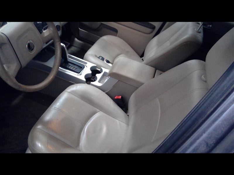 https://f005.backblazeb2.com/file/img-partshotlines-com/Inventory/EC684/Vehicle/13723_10.jpg