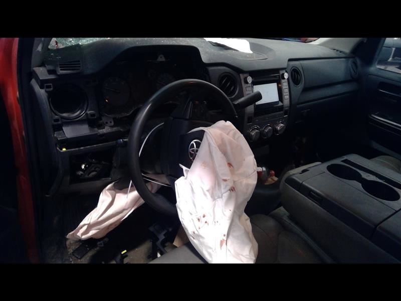 https://f005.backblazeb2.com/file/img-partshotlines-com/Inventory/EC684/Vehicle/13804_07.jpg