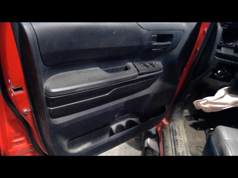 https://f005.backblazeb2.com/file/img-partshotlines-com/Inventory/EC684/Vehicle/13804_10.jpg