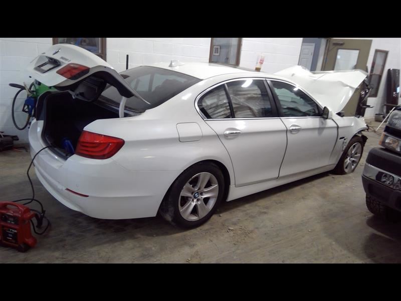 https://f005.backblazeb2.com/file/img-partshotlines-com/Inventory/EC684/Vehicle/13902_04.jpg