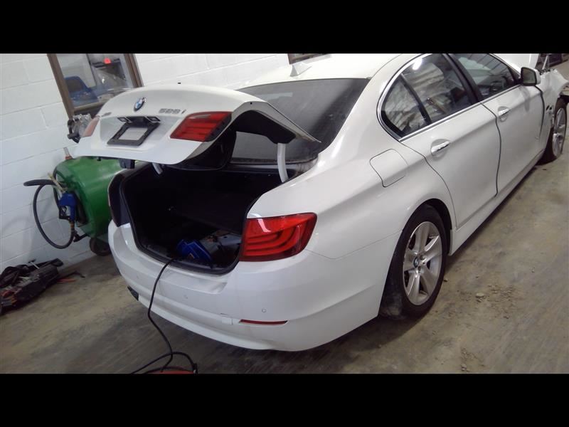 https://f005.backblazeb2.com/file/img-partshotlines-com/Inventory/EC684/Vehicle/13902_05.jpg