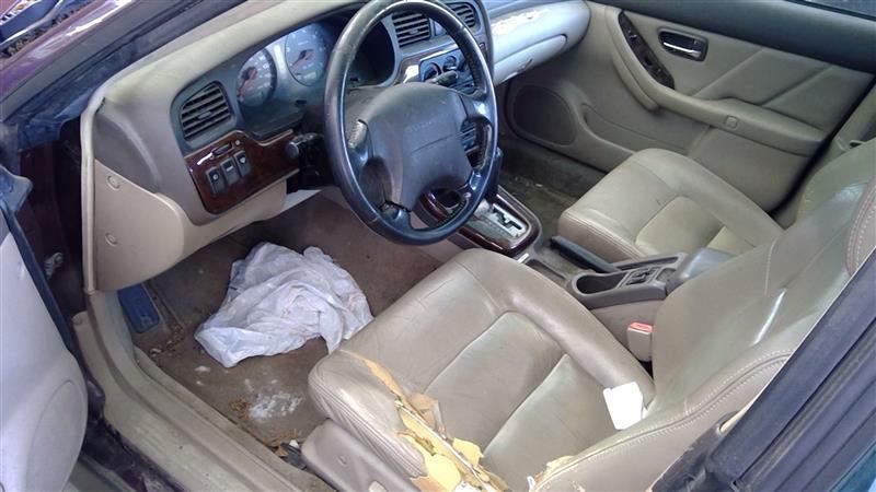 https://f005.backblazeb2.com/file/img-partshotlines-com/Inventory/EC684/Vehicle/14084_08.jpg