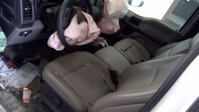https://f005.backblazeb2.com/file/img-partshotlines-com/Inventory/EC684/Vehicle/14124_07.jpg