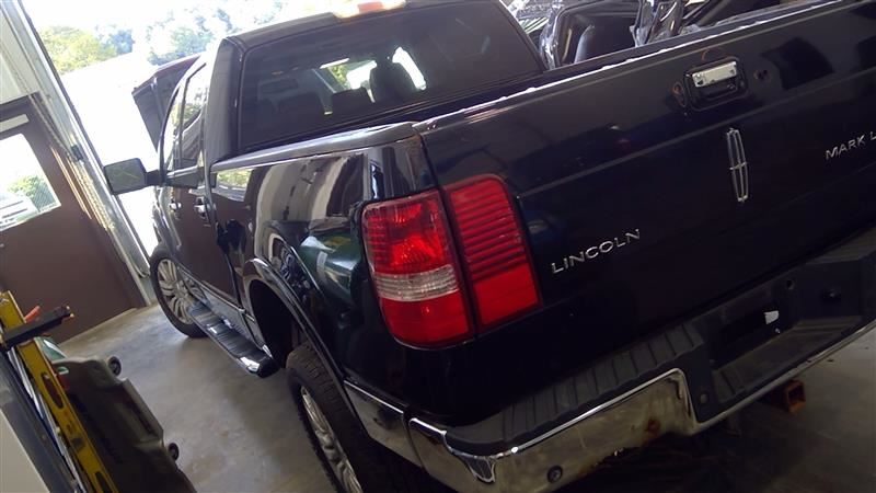 https://f005.backblazeb2.com/file/img-partshotlines-com/Inventory/EC684/Vehicle/14129_07.jpg