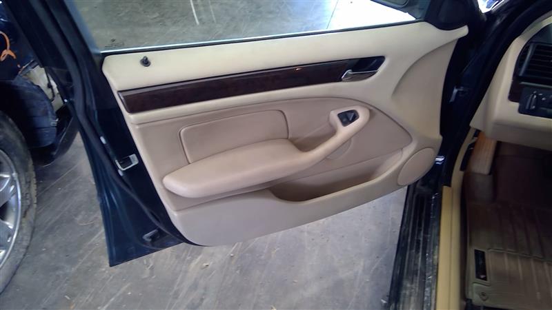 https://f005.backblazeb2.com/file/img-partshotlines-com/Inventory/EC684/Vehicle/14131_09.jpg