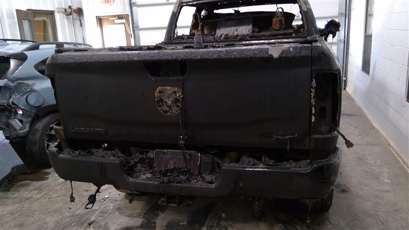 https://f005.backblazeb2.com/file/img-partshotlines-com/Inventory/EC684/Vehicle/14562_09.jpg
