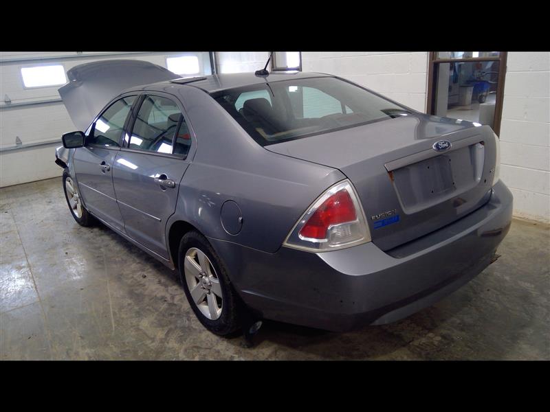 https://f005.backblazeb2.com/file/img-partshotlines-com/Inventory/EC684/Vehicle/14623_07.jpg