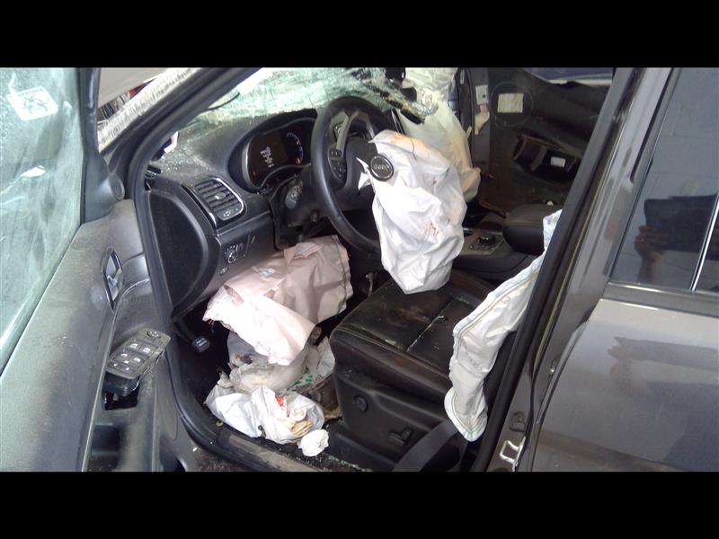 https://f005.backblazeb2.com/file/img-partshotlines-com/Inventory/EC684/Vehicle/14915_06.jpg