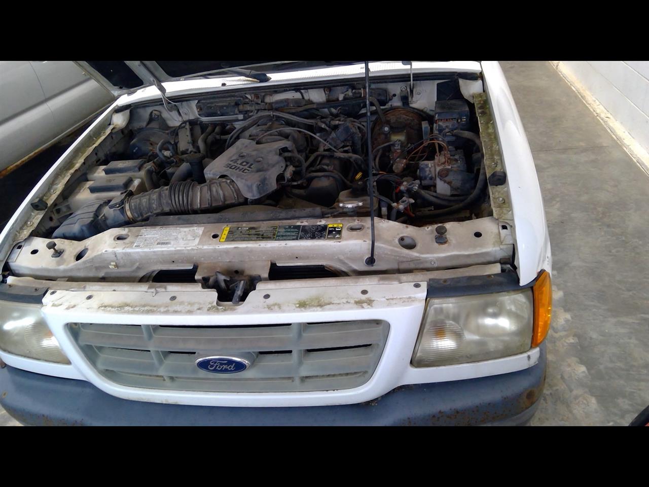 https://f005.backblazeb2.com/file/img-partshotlines-com/Inventory/EC684/Vehicle/15111_02.jpg