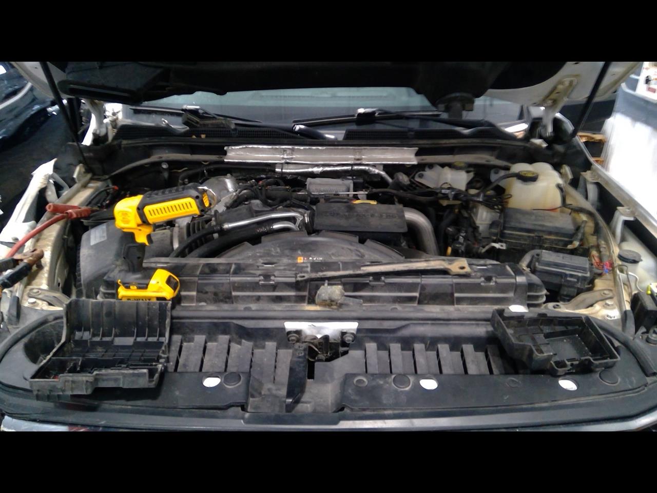 https://f005.backblazeb2.com/file/img-partshotlines-com/Inventory/EC684/Vehicle/15302_03.jpg