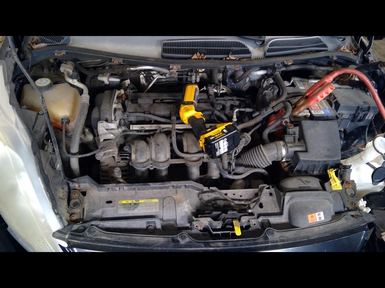 https://f005.backblazeb2.com/file/img-partshotlines-com/Inventory/EC684/Vehicle/15306_03.jpg
