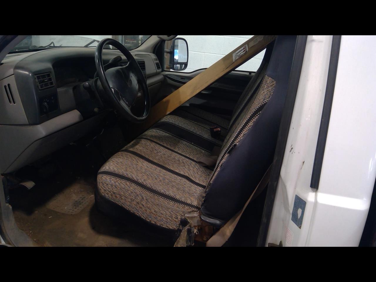 https://f005.backblazeb2.com/file/img-partshotlines-com/Inventory/EC684/Vehicle/15449_07.jpg