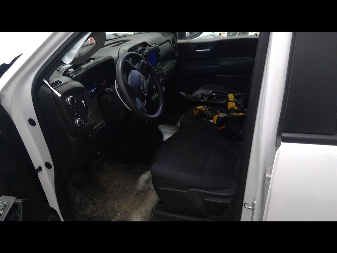 https://f005.backblazeb2.com/file/img-partshotlines-com/Inventory/EC684/Vehicle/15459_09.jpg
