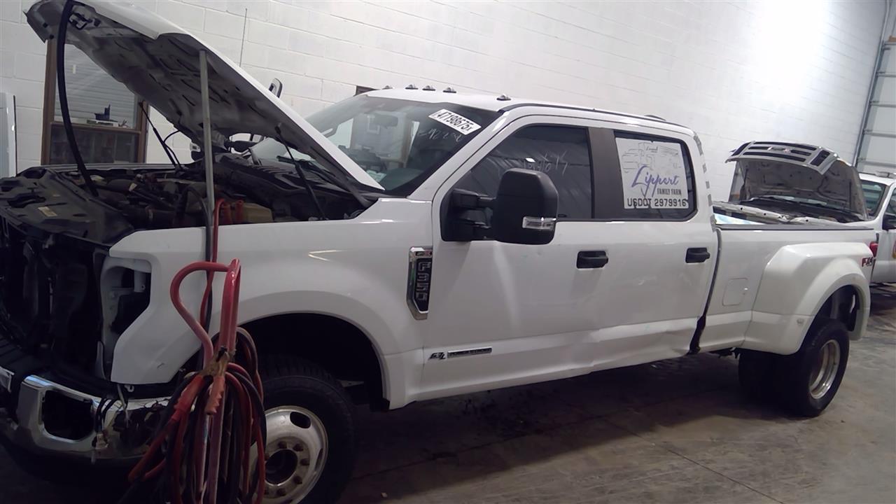 https://f005.backblazeb2.com/file/img-partshotlines-com/Inventory/EC684/Vehicle/15651_01.jpg