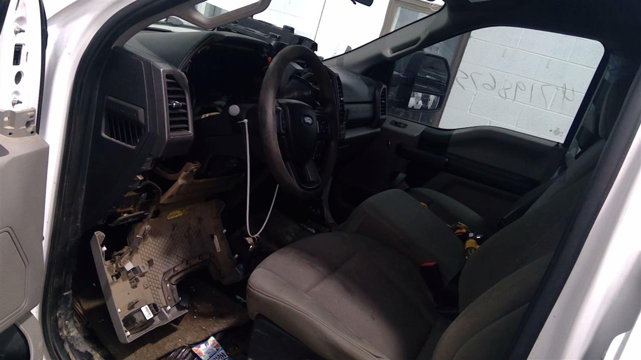https://f005.backblazeb2.com/file/img-partshotlines-com/Inventory/EC684/Vehicle/15651_07.jpg