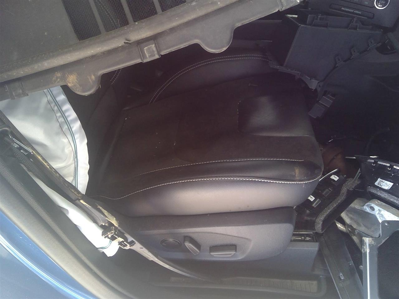 https://f005.backblazeb2.com/file/img-partshotlines-com/Inventory/EC684/Vehicle/15863_03.jpg