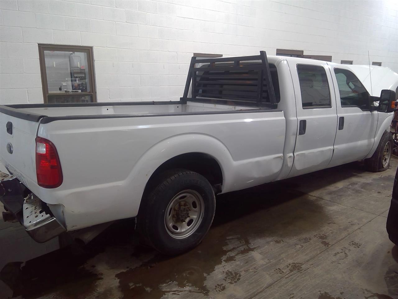 https://f005.backblazeb2.com/file/img-partshotlines-com/Inventory/EC684/Vehicle/15864_03.jpg
