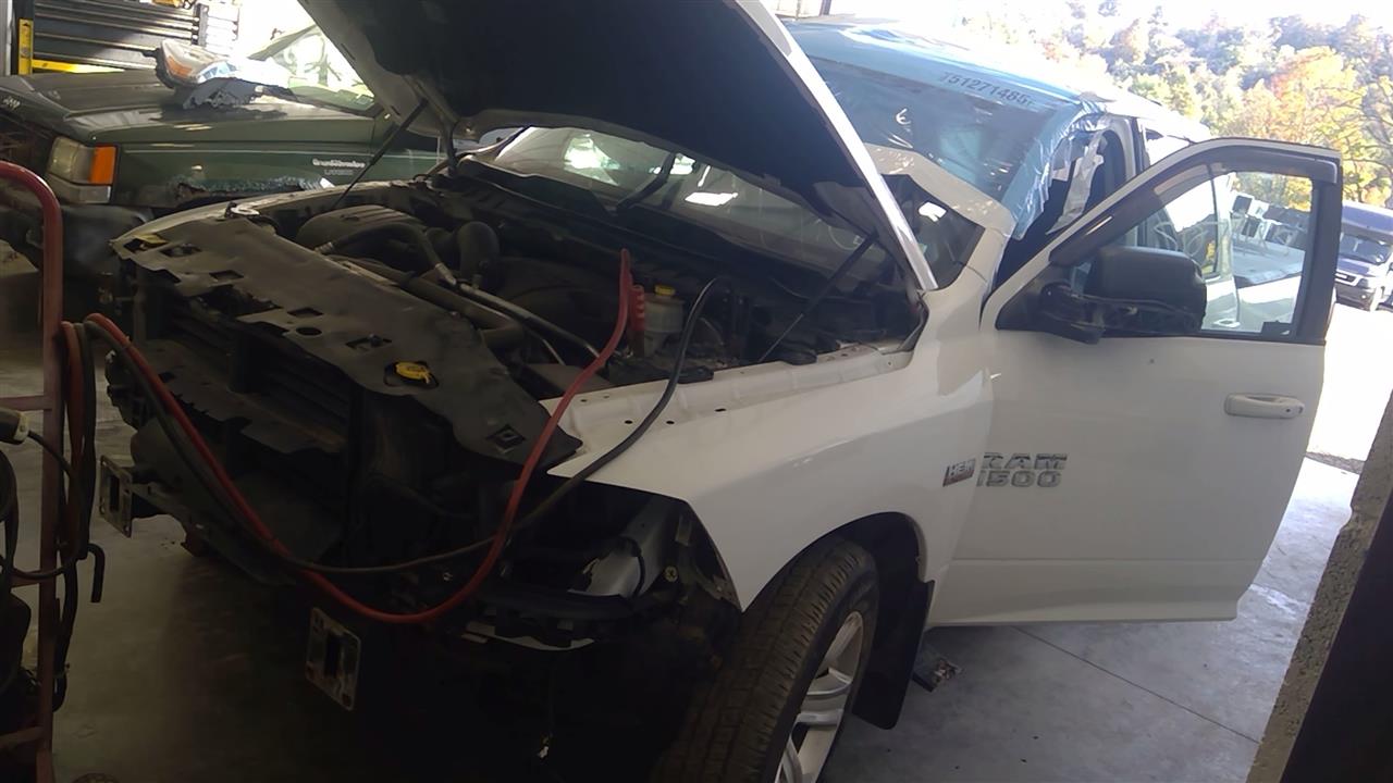 https://f005.backblazeb2.com/file/img-partshotlines-com/Inventory/EC684/Vehicle/15967_04.jpg