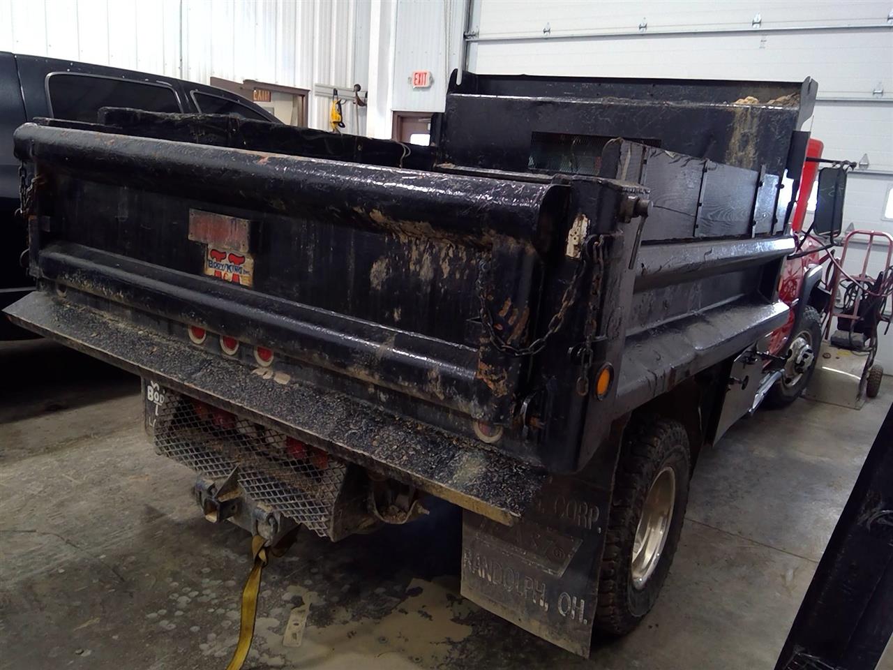 https://f005.backblazeb2.com/file/img-partshotlines-com/Inventory/EC684/Vehicle/16073_05.jpg