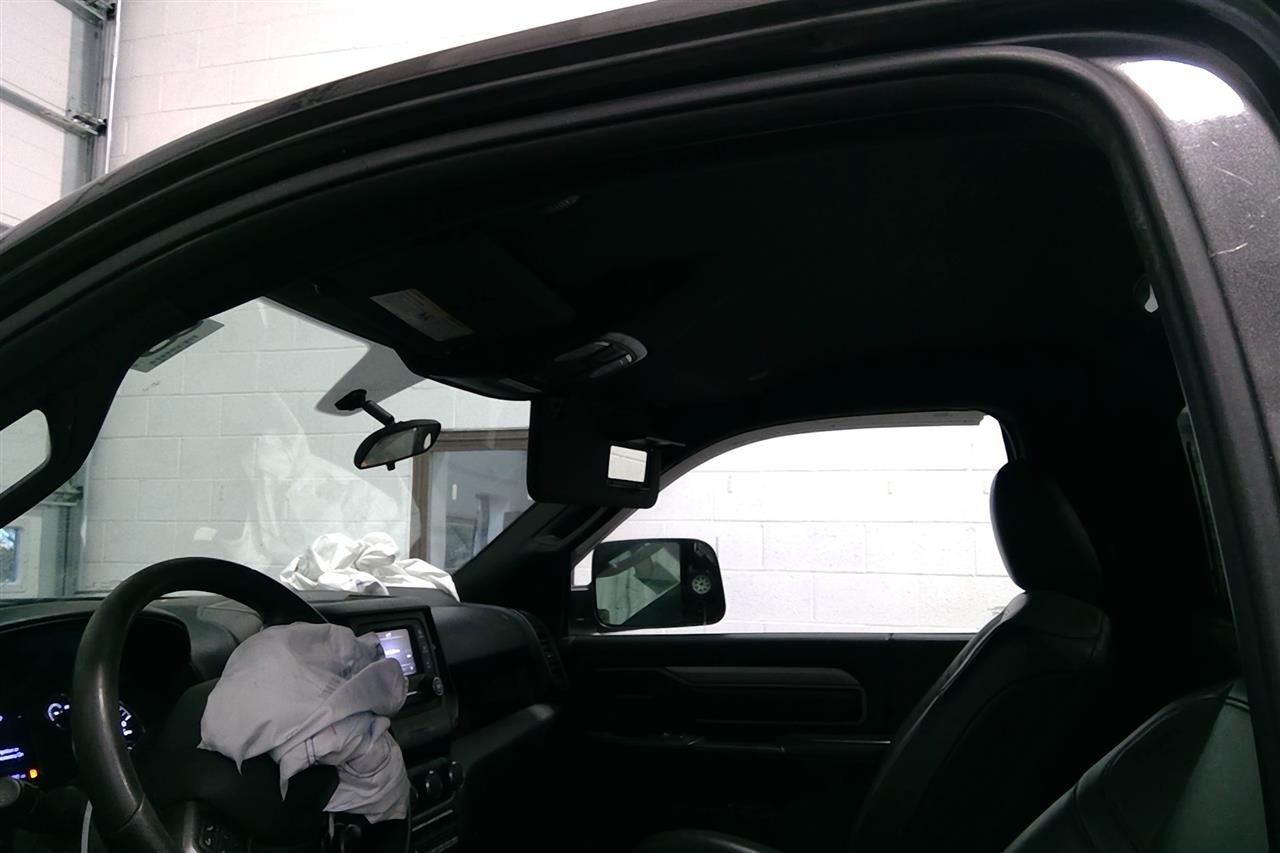 https://f005.backblazeb2.com/file/img-partshotlines-com/Inventory/EC684/Vehicle/16089_10.jpg
