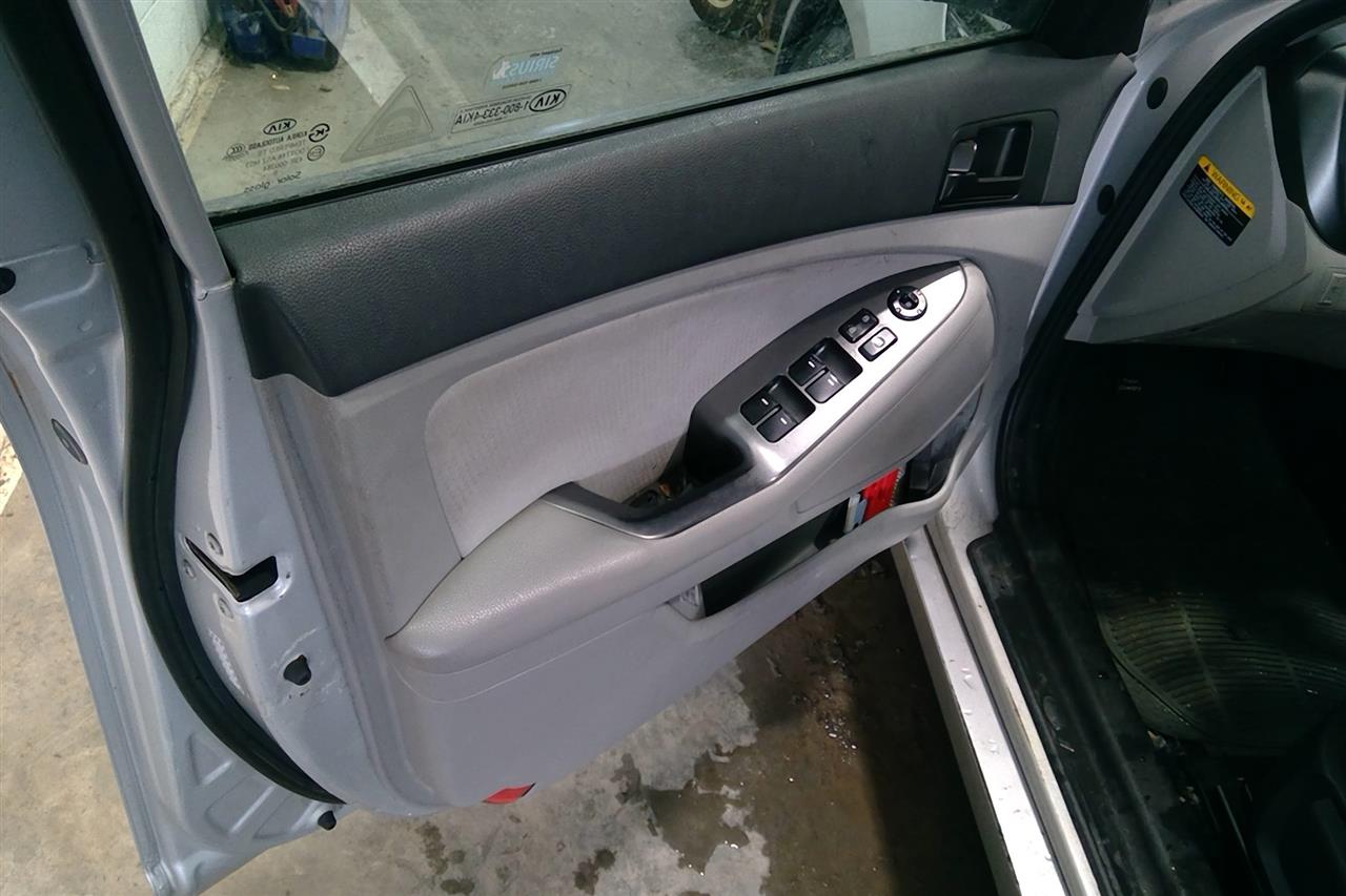 https://f005.backblazeb2.com/file/img-partshotlines-com/Inventory/EC684/Vehicle/16172_12.jpg