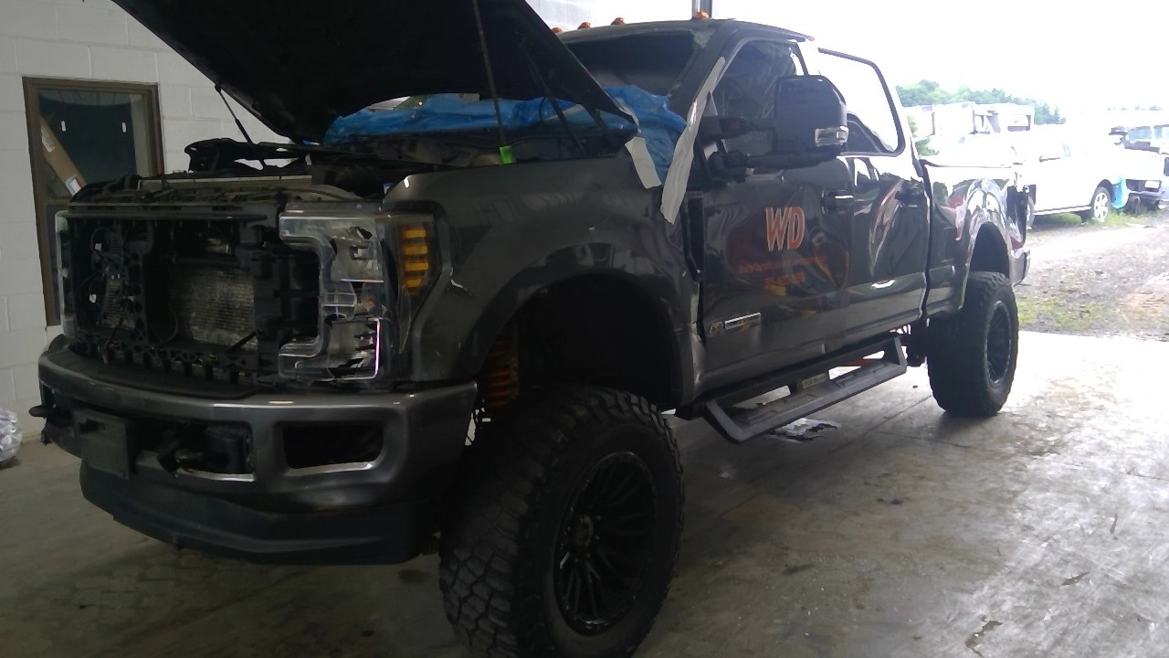 https://f005.backblazeb2.com/file/img-partshotlines-com/Inventory/EC684/Vehicle/16308_07.jpg