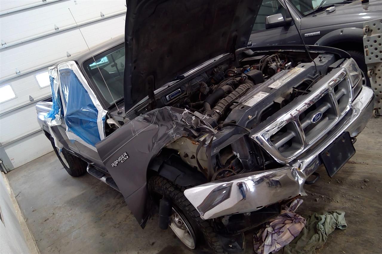 https://f005.backblazeb2.com/file/img-partshotlines-com/Inventory/EC684/Vehicle/16333_03.jpg