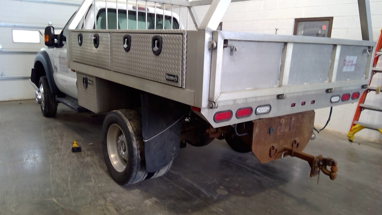 https://f005.backblazeb2.com/file/img-partshotlines-com/Inventory/EC684/Vehicle/16352_03.jpg