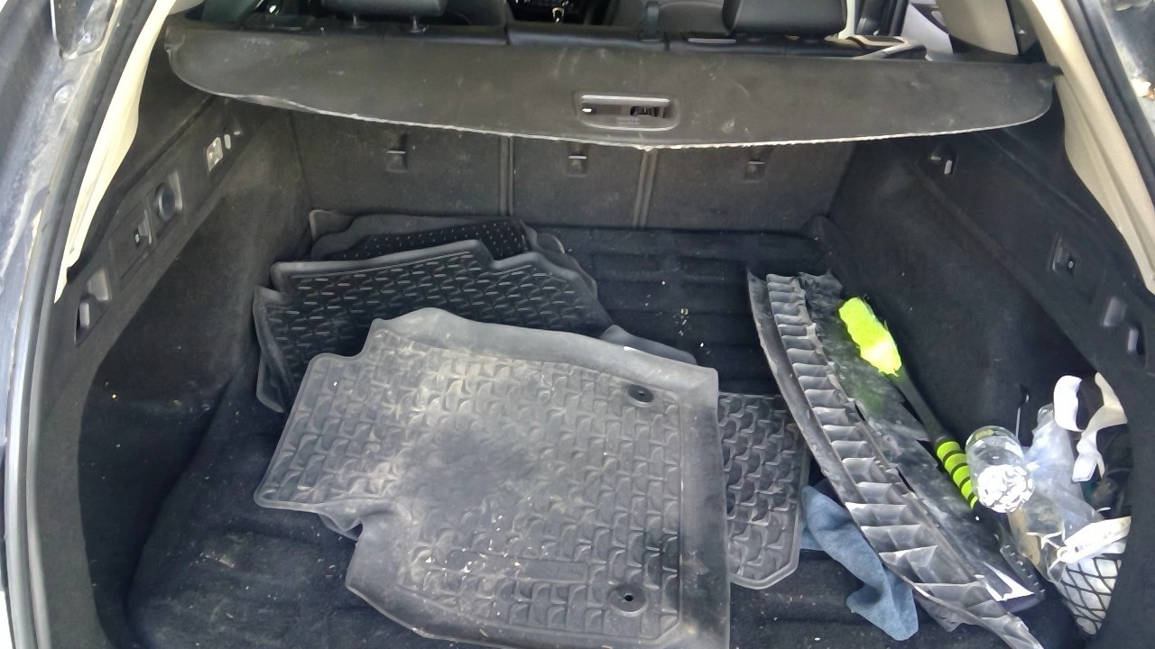 https://f005.backblazeb2.com/file/img-partshotlines-com/Inventory/EC684/Vehicle/16370_12.jpg