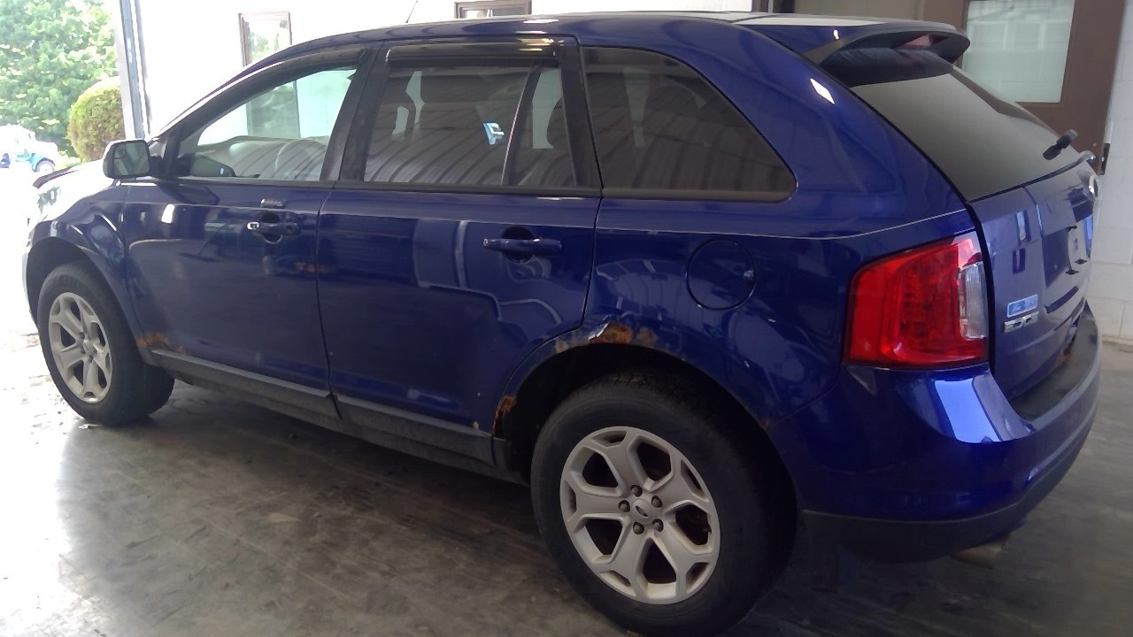 https://f005.backblazeb2.com/file/img-partshotlines-com/Inventory/EC684/Vehicle/16453_02.jpg