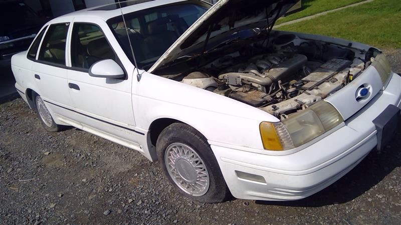 https://f005.backblazeb2.com/file/img-partshotlines-com/Inventory/EC684/Vehicle/601_03.jpg