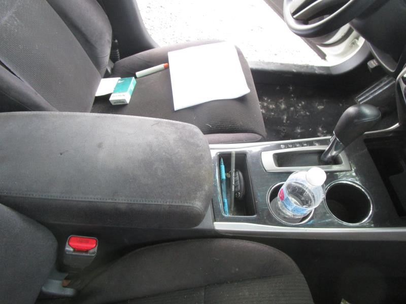 Vehicle/46742_11.jpg