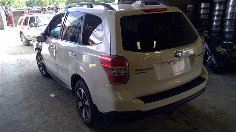 Vehicle/49853_07.jpg