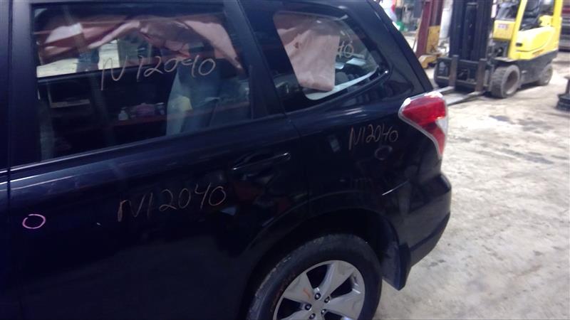 Vehicle/50964_06.jpg