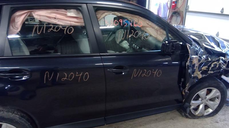 Vehicle/50964_12.jpg