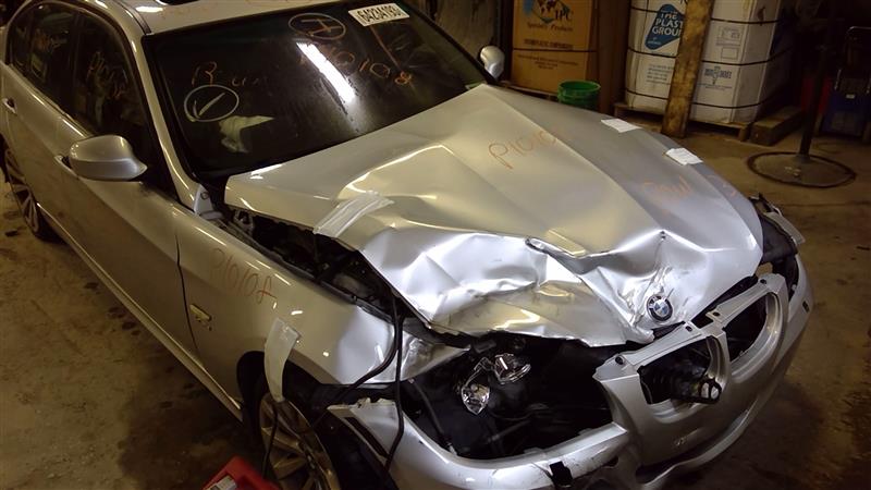 https://f005.backblazeb2.com/file/img-partshotlines-com/Inventory/EC717/Vehicle/53223_01.jpg