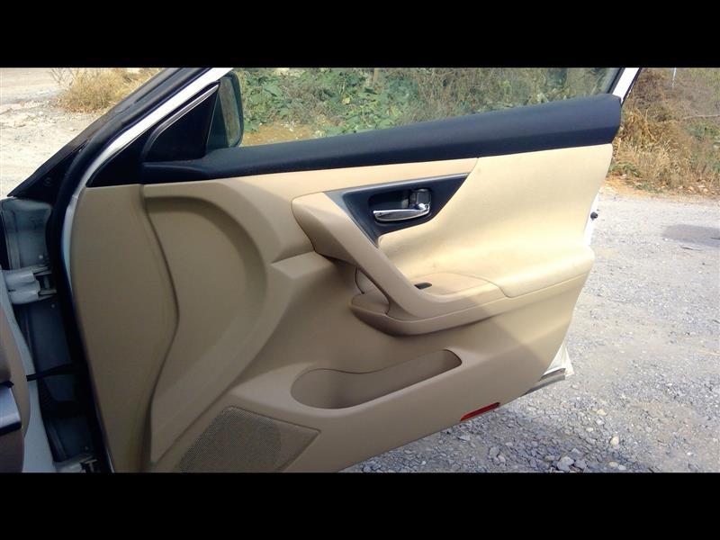 Vehicle/53258_02.jpg
