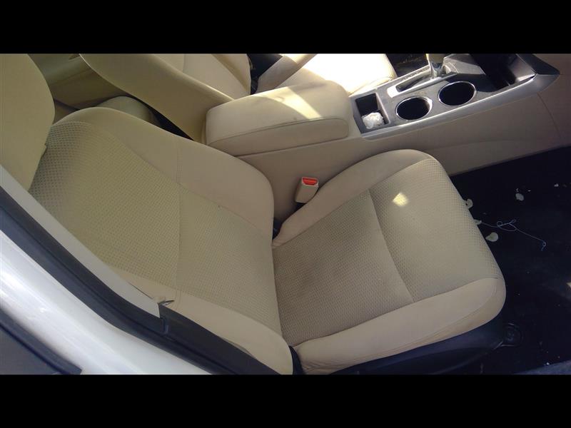 Vehicle/53258_03.jpg