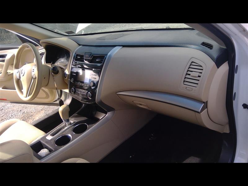 Vehicle/53258_05.jpg