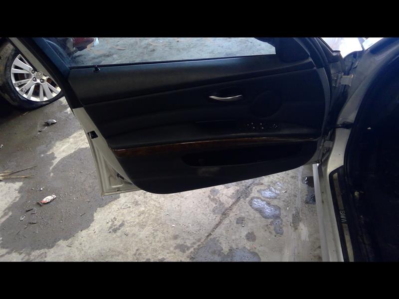 https://f005.backblazeb2.com/file/img-partshotlines-com/Inventory/EC717/Vehicle/54305_01.jpg
