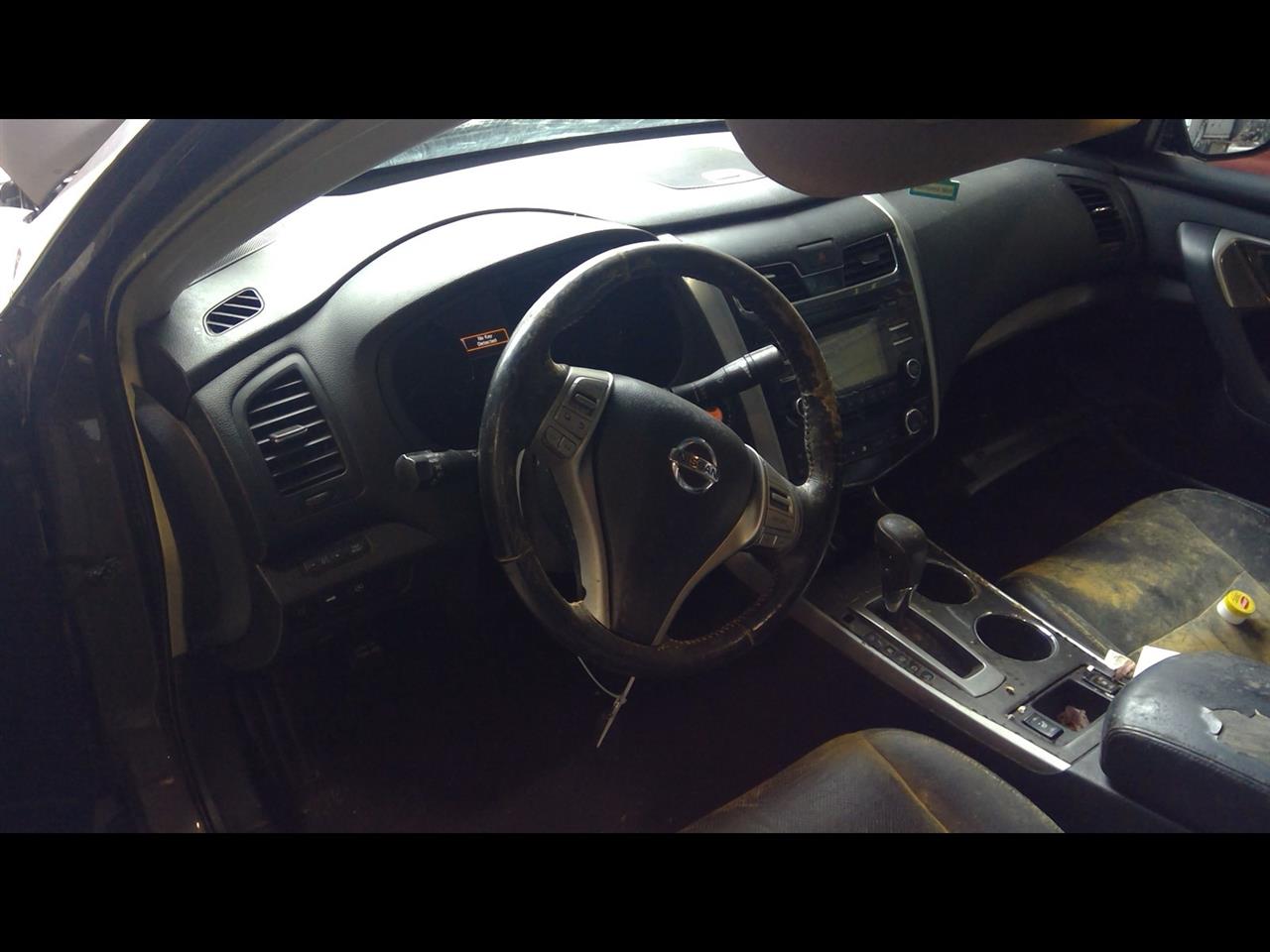 Vehicle/56211_06.jpg